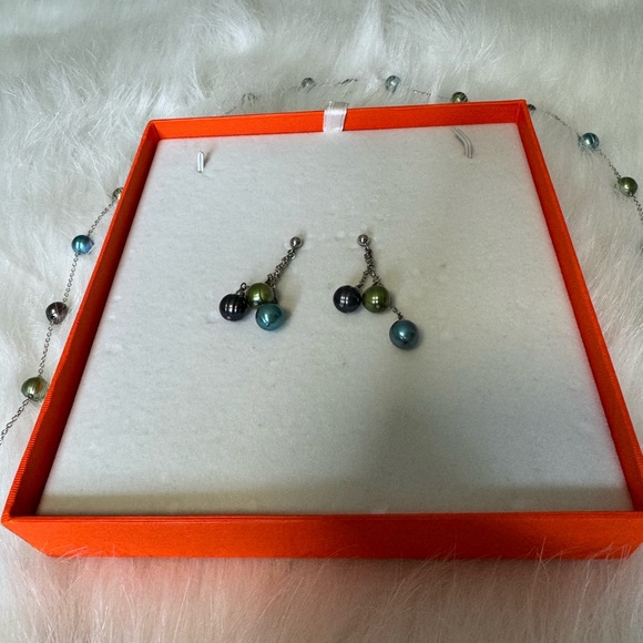 Vintage Mandarin Fresh Water Cultured Pearls Necklace and Earrings - Picture 6 of 16
